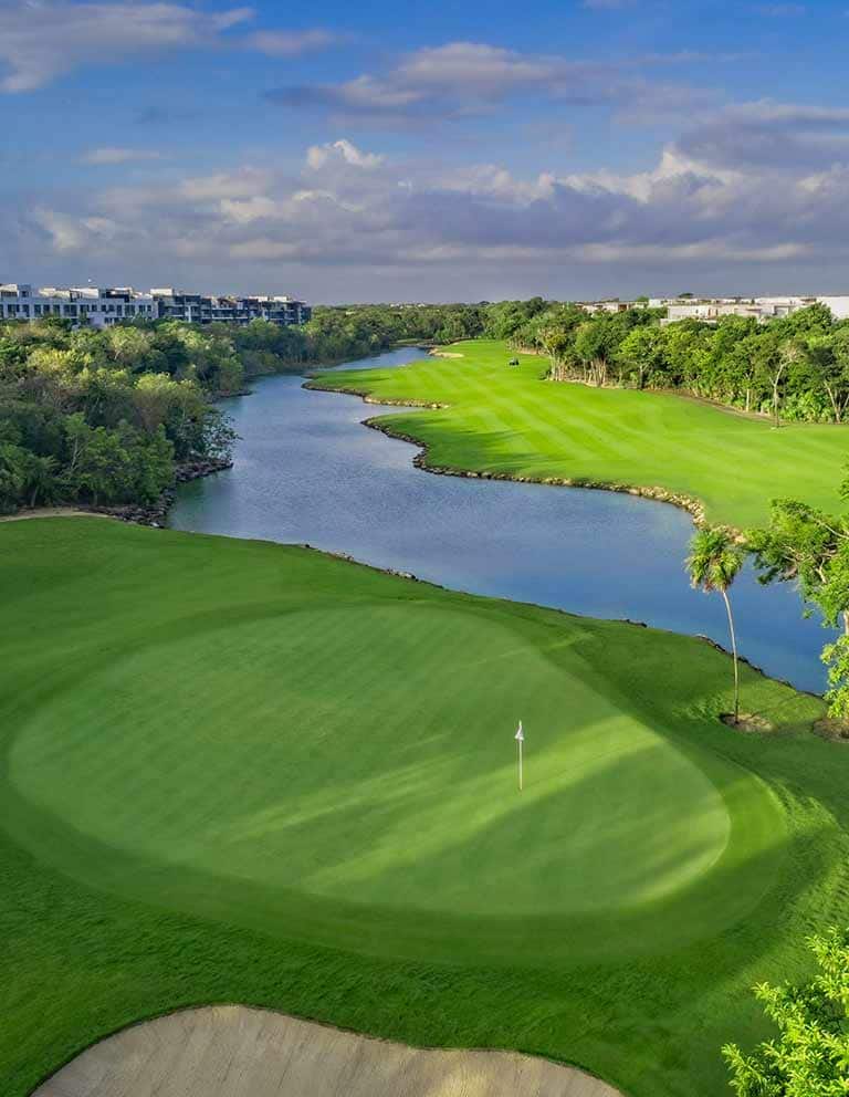 Imágenes del hoyo 4 para el campo de 18 hoyos de Golf Riviera Maya
